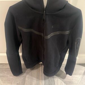 Nike Tek Black Full-Zip Hoodie with Arm Pocket
